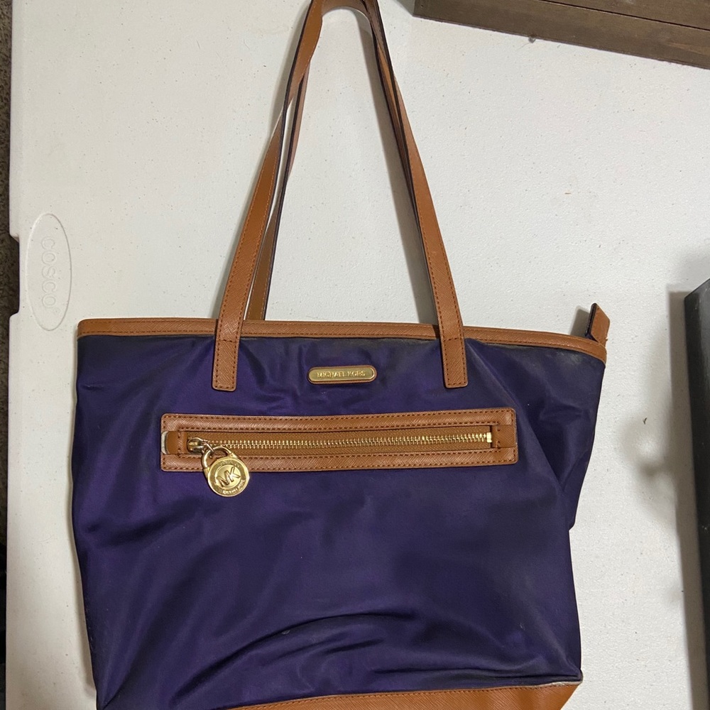 Michael Kors purse